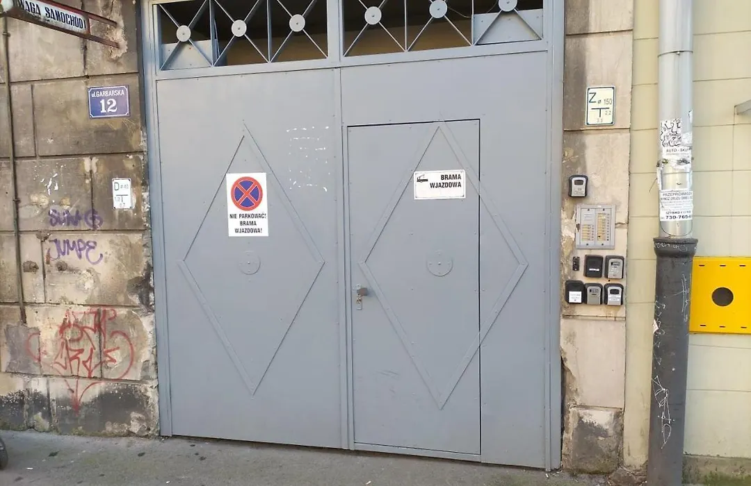 Garbarska Lux With Air Condition-1