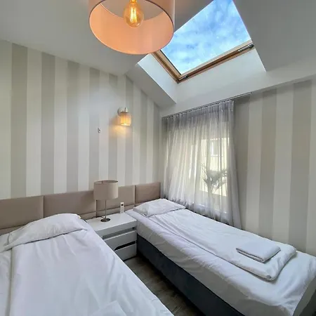 Garbarska Lux With Air Condition-2